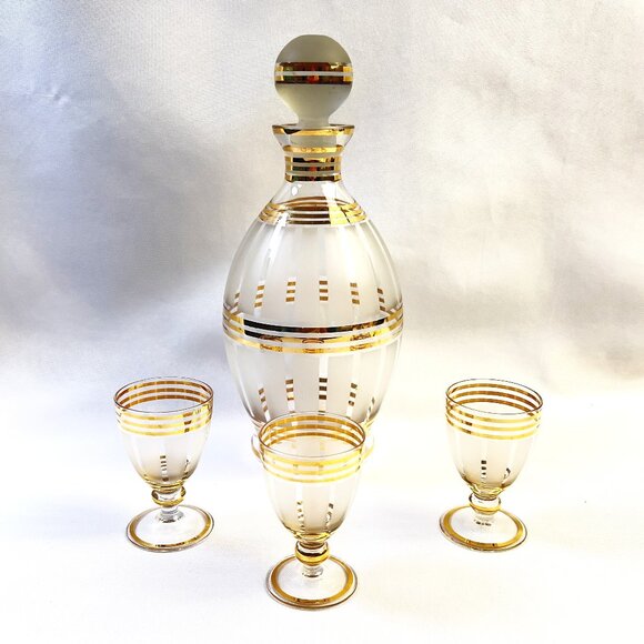 Frosted Vintage Glass Decanter Set Gold Striped with Stopper & 3 Stemmed Glasses - Picture 1 of 11